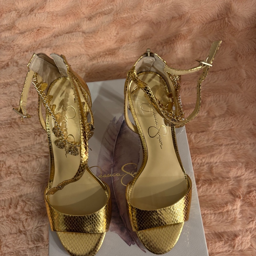 Jessica Simpson Jetser Fringed Sandals - Picture 4 of 10